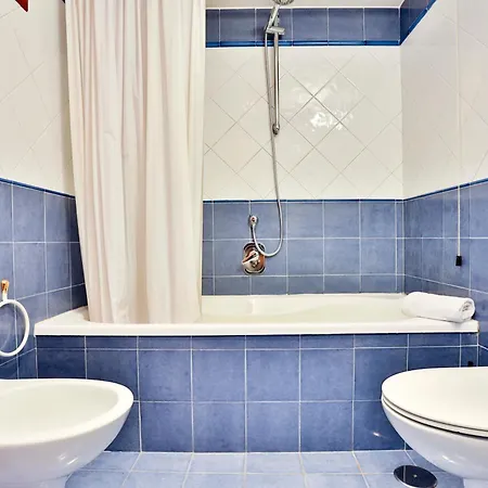 Guesthost - Chiaia Sea View Gem *